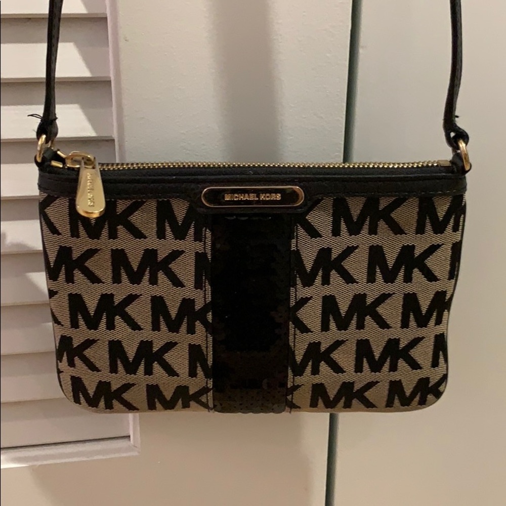 Michael Kors crossbody bag